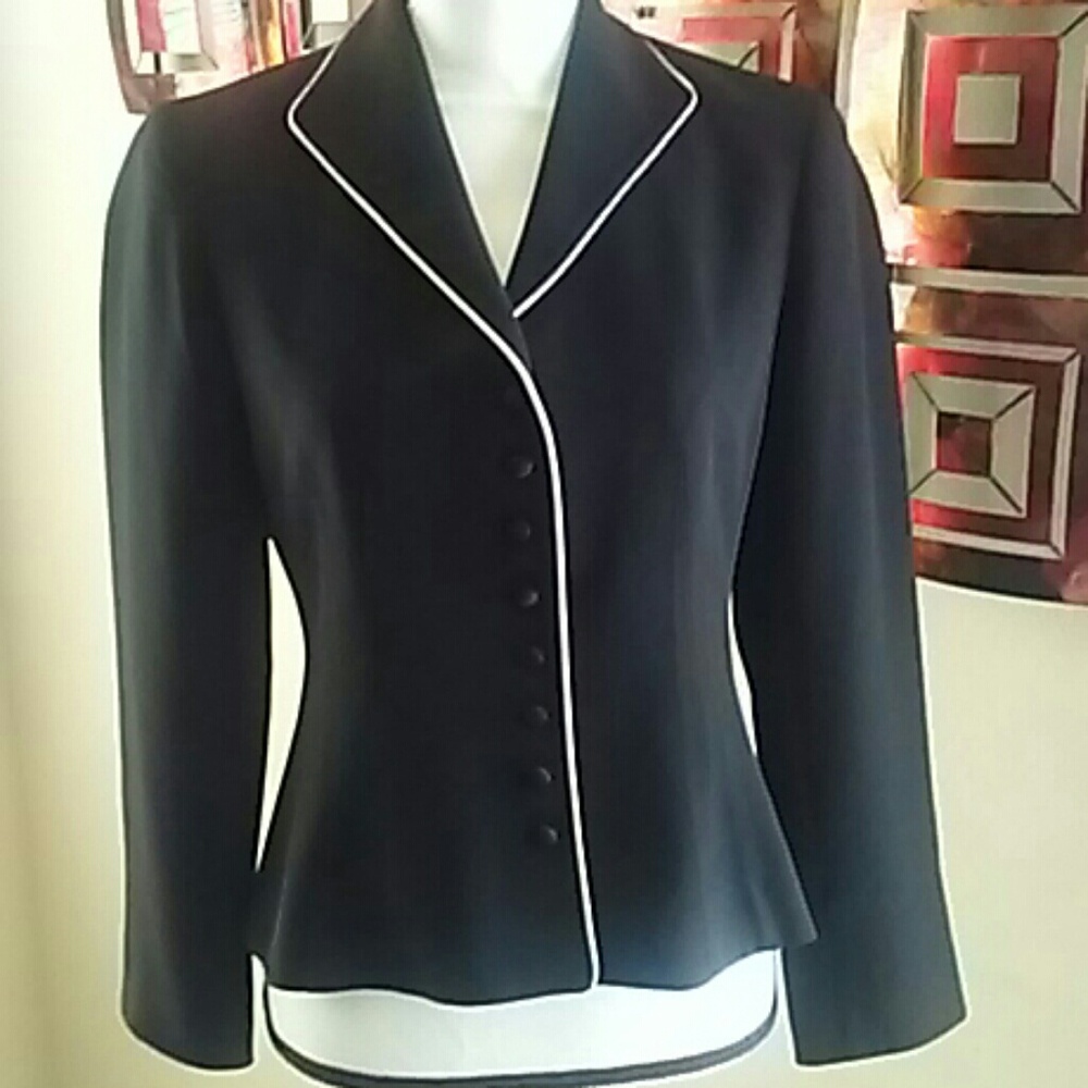 Lafayette 148 New York Black Blazer w/White Trim